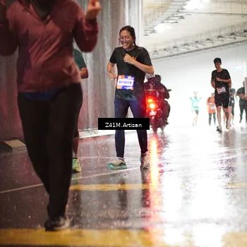 Runner Photo 7770310