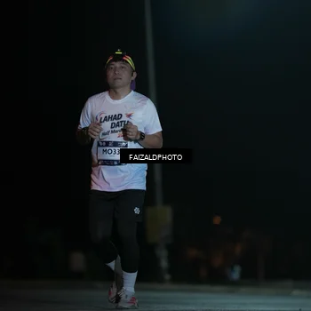 Runner Photo 7770316