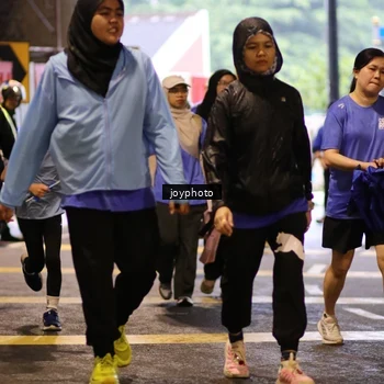 Runner Photo 7770333