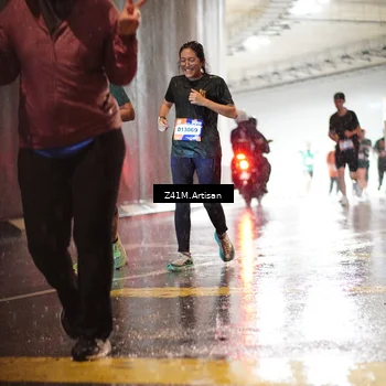 Runner Photo 7770335