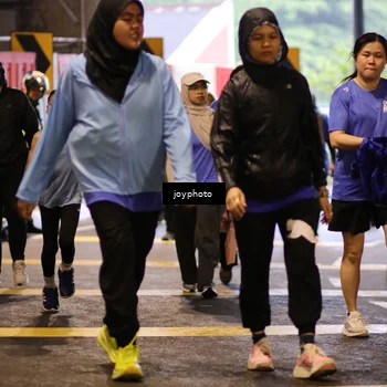 Runner Photo 7770343