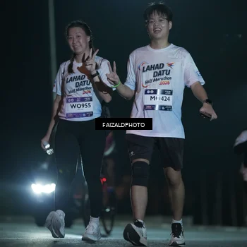 Runner Photo 7770348