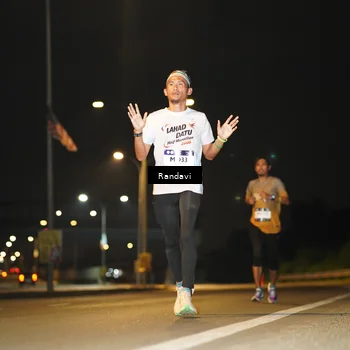 Runner Photo 7770357
