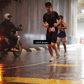Runner Photo 7770359