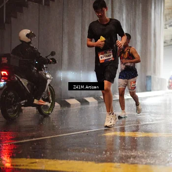 Runner Photo 7770361