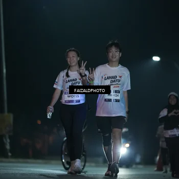 Runner Photo 7770363