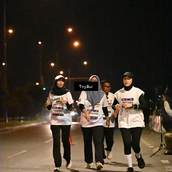 Runner Photo 7770364
