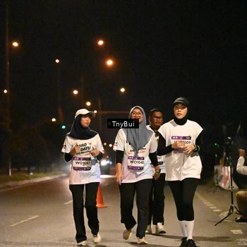 Runner Photo 7770370