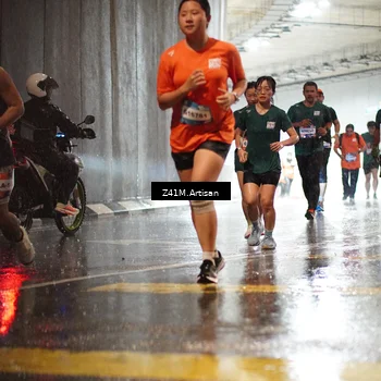 Runner Photo 7770375
