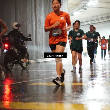 Runner Photo 7770428