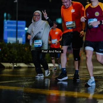 Runner Photo 7770429