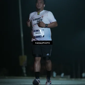 Runner Photo 7770443
