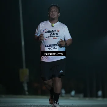 Runner Photo 7770488