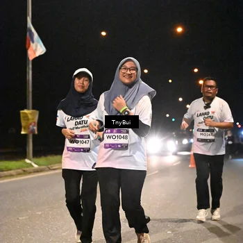 Runner Photo 7770493