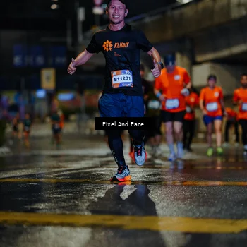 Runner Photo 7770507