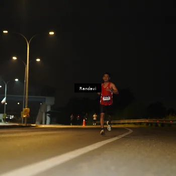 Runner Photo 7770529