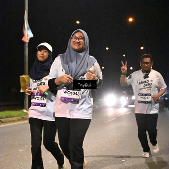 Runner Photo 7770547