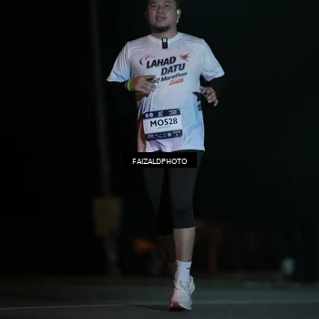 Runner Photo 7770550