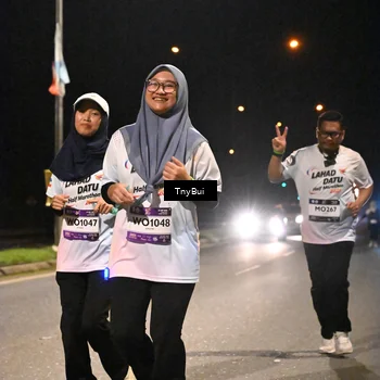 Runner Photo 7770556