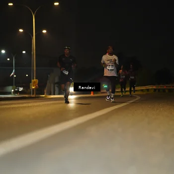 Runner Photo 7770583