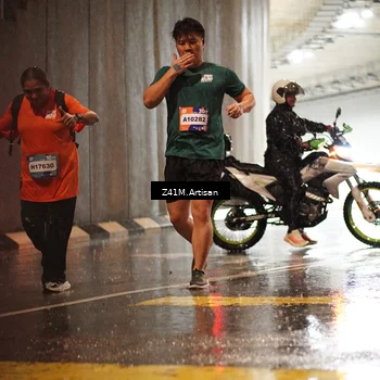 Runner Photo 7770586