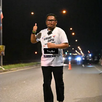 Runner Photo 7770587