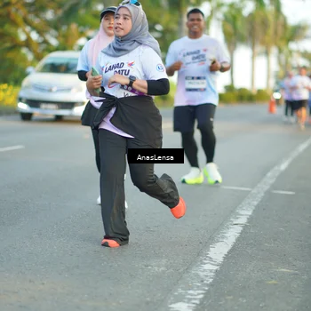 Runner Photo 7770593