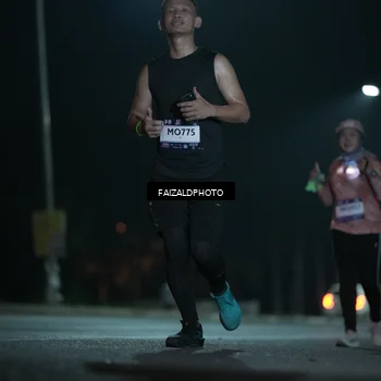 Runner Photo 7770594