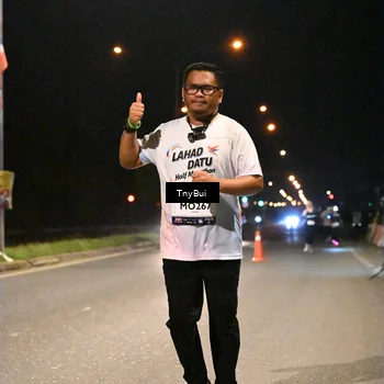 Runner Photo 7770601