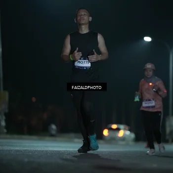 Runner Photo 7770608