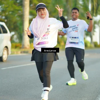 Runner Photo 7770620