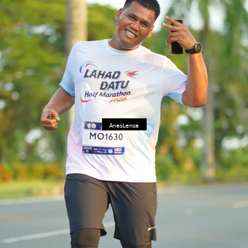 Runner Photo 7770639