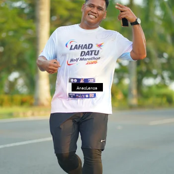 Runner Photo 7770648