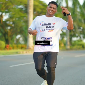 Runner Photo 7770653