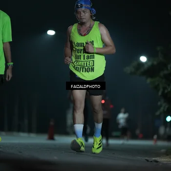 Runner Photo 7770676