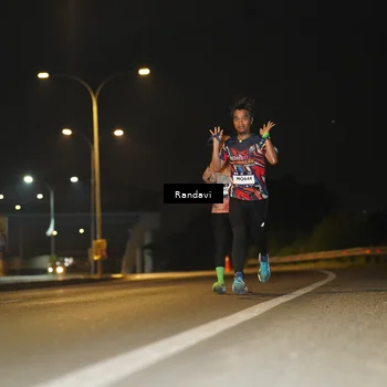 Runner Photo 7770684