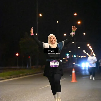 Runner Photo 7770698