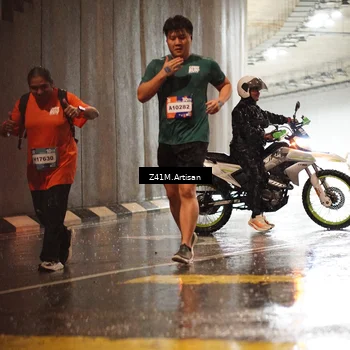 Runner Photo 7770723