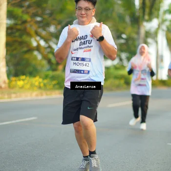 Runner Photo 7770728