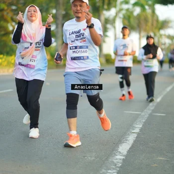 Runner Photo 7770755