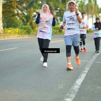 Runner Photo 7770756