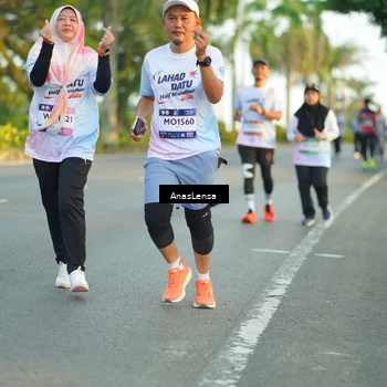 Runner Photo 7770761