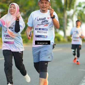 Runner Photo 7770778