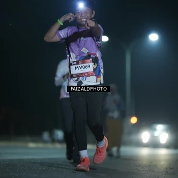Runner Photo 7770789
