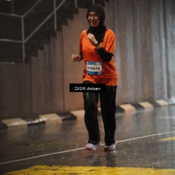 Runner Photo 7770802