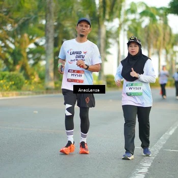 Runner Photo 7770805