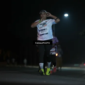 Runner Photo 7770846