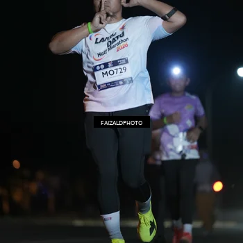 Runner Photo 7770848