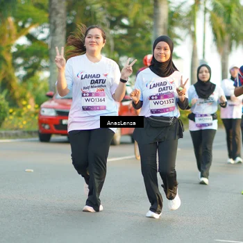Runner Photo 7770855
