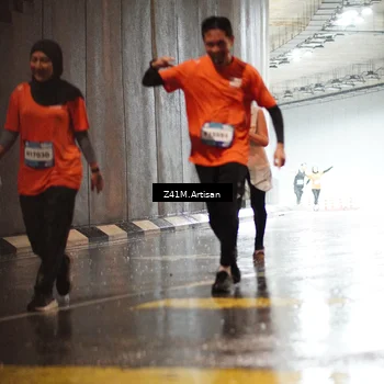 Runner Photo 7770898
